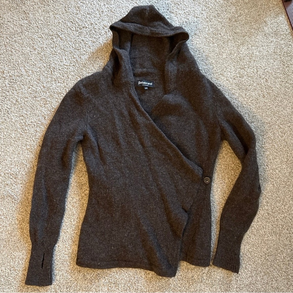 Betabrand - Black Sheep Wrap Sweater w/ thumb holes - S/M